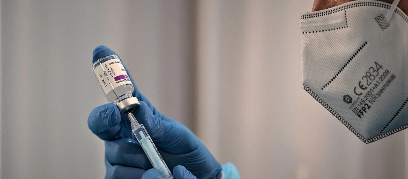 Δανία: Μετά το Johnson & Johnson σταματά και το εμβόλιο της AstraZeneca